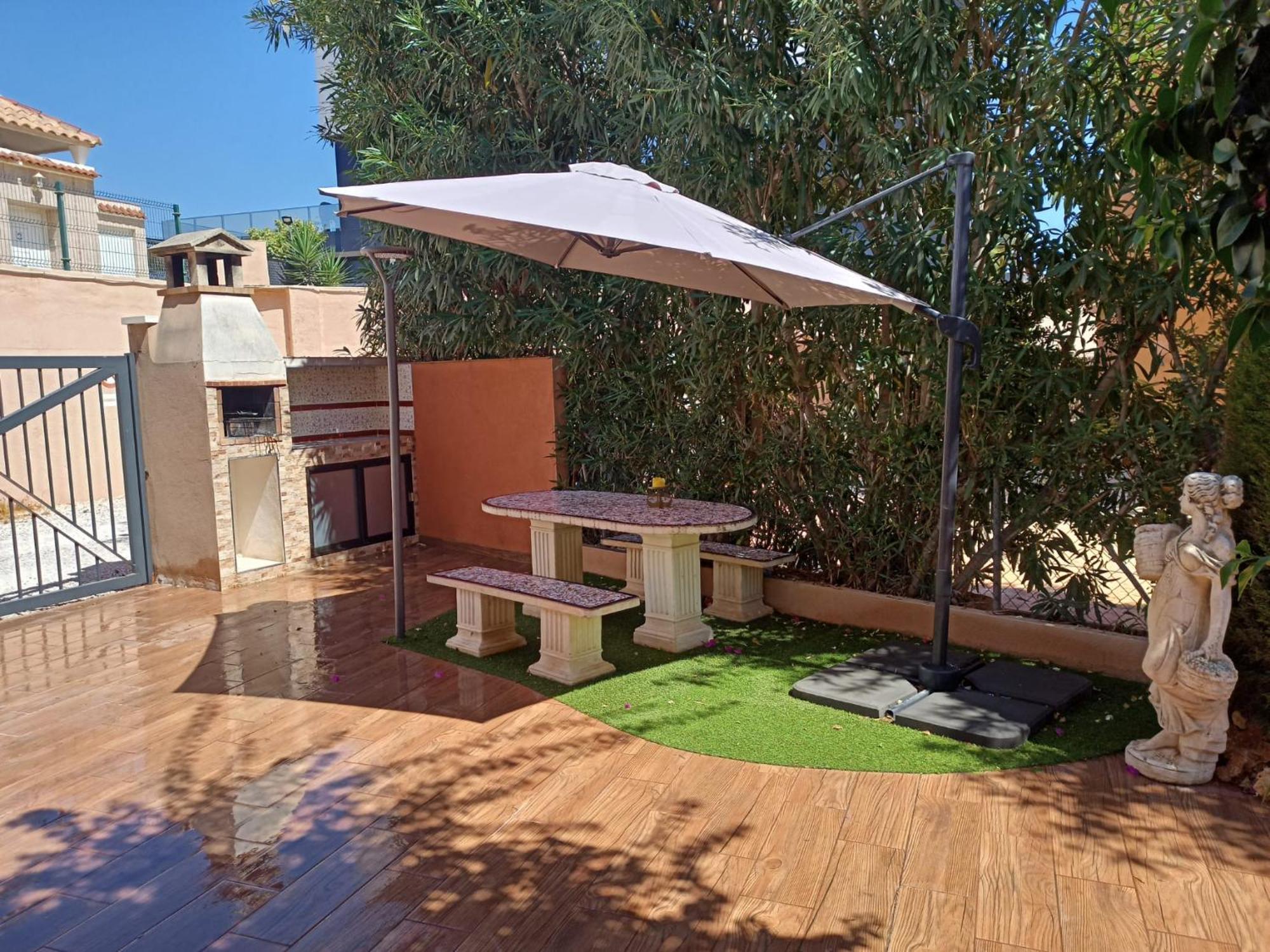 House Laguna Roja With Sun Terrace Torrevieja Exteriér fotografie